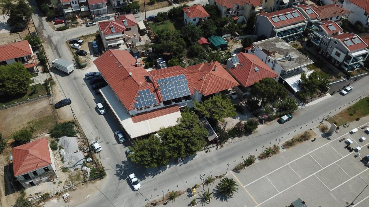 Marina Hotel Никити Екстериор снимка