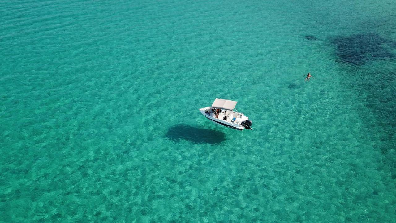 Marina Hotel Никити Екстериор снимка