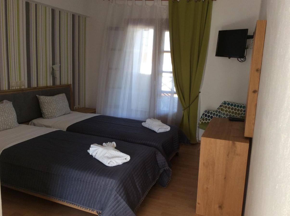 Marina Hotel Никити Екстериор снимка