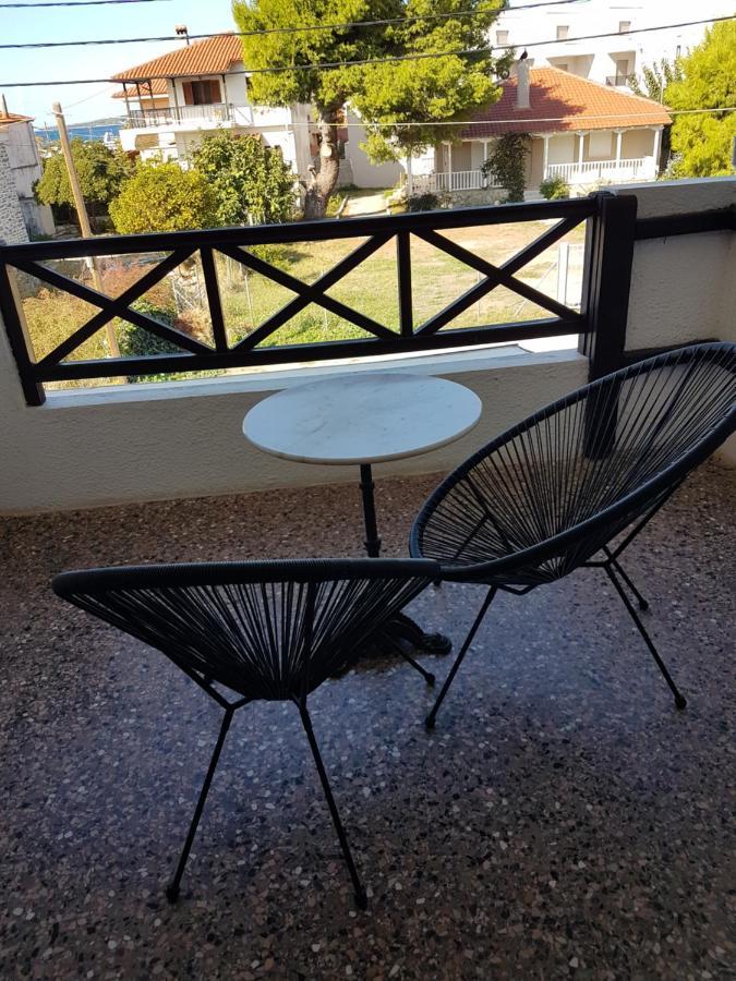 Marina Hotel Никити Екстериор снимка