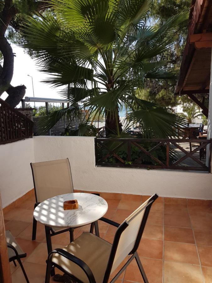 Marina Hotel Никити Екстериор снимка