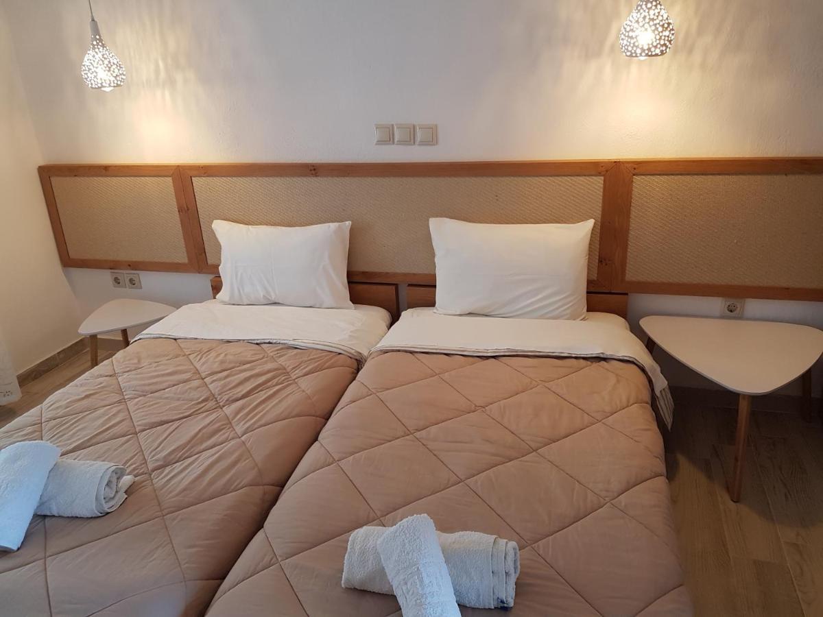 Marina Hotel Никити Екстериор снимка
