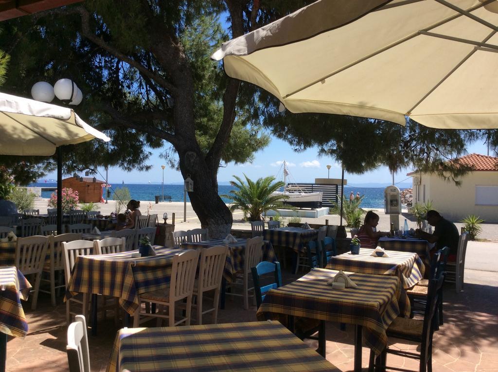 Marina Hotel Никити Екстериор снимка